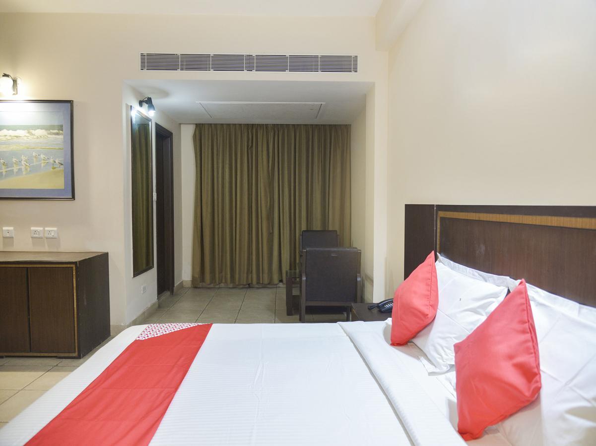 Oyo 15149 Hotel Ajoy Minar Mandarmani Zewnętrze zdjęcie